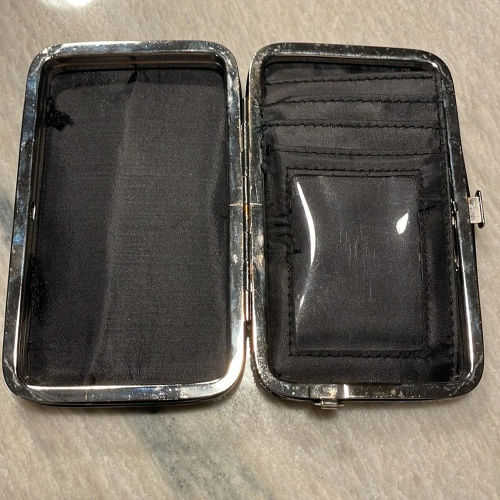 Wallet - Picture 3 of 4